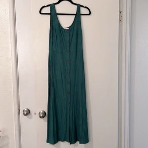 NWOT lush ribbed midi dress. Small